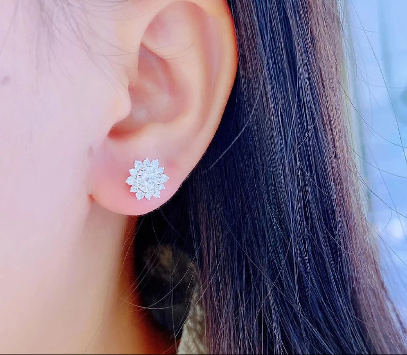 1CT Moissanit-Sonnenohrringe aus 925er Silber