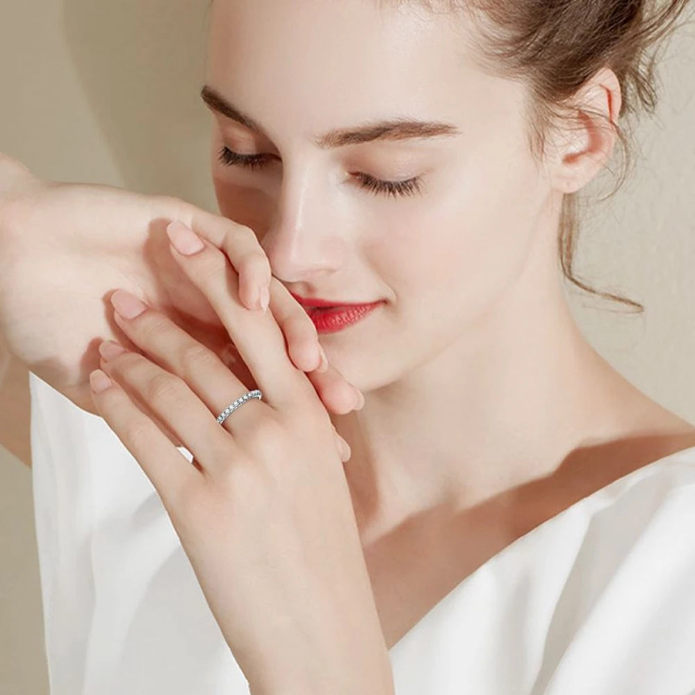 2 mm Moissanit-Ewigkeits-Ehering für Frauen